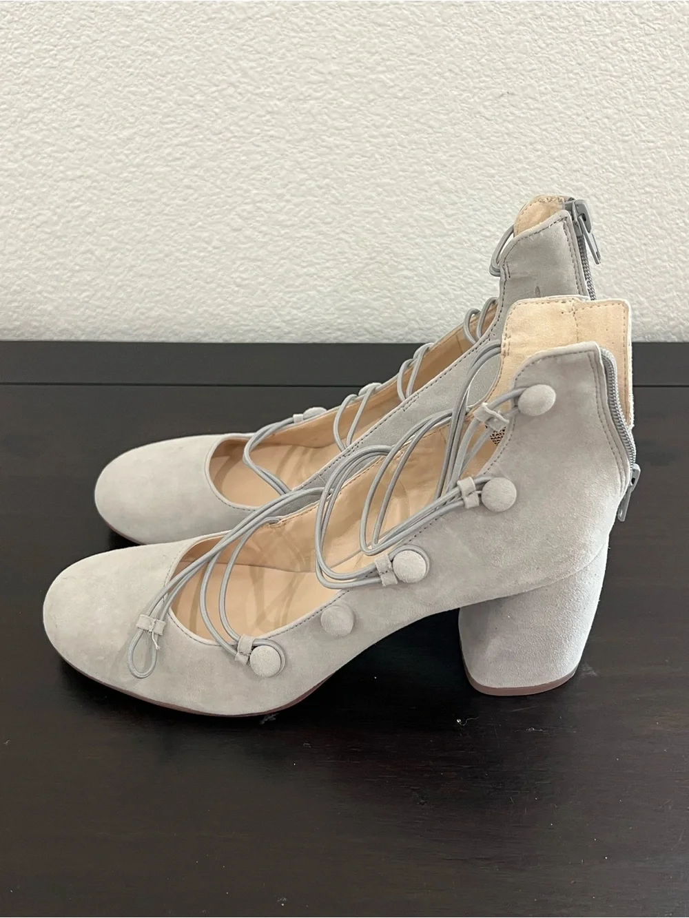 Nine West Women’s Gray Suede Multi-Strap Block Heel Pumps Size 8.5